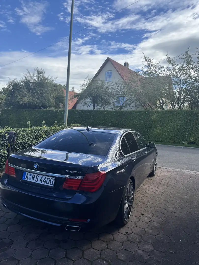 BMW 740 740d - 2