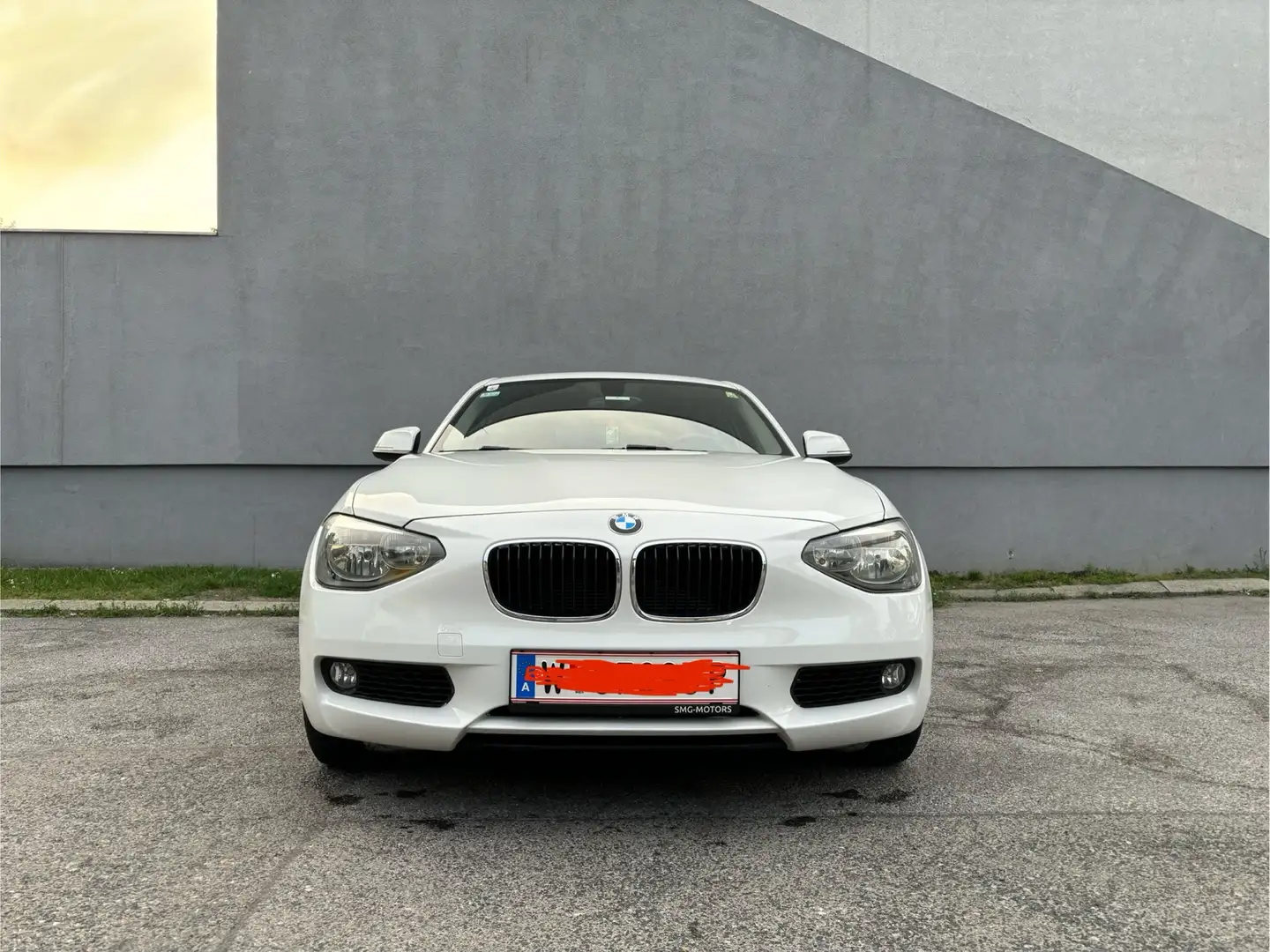 BMW 120 120d xDrive Österreich-Paket , tip top Weiß - 1