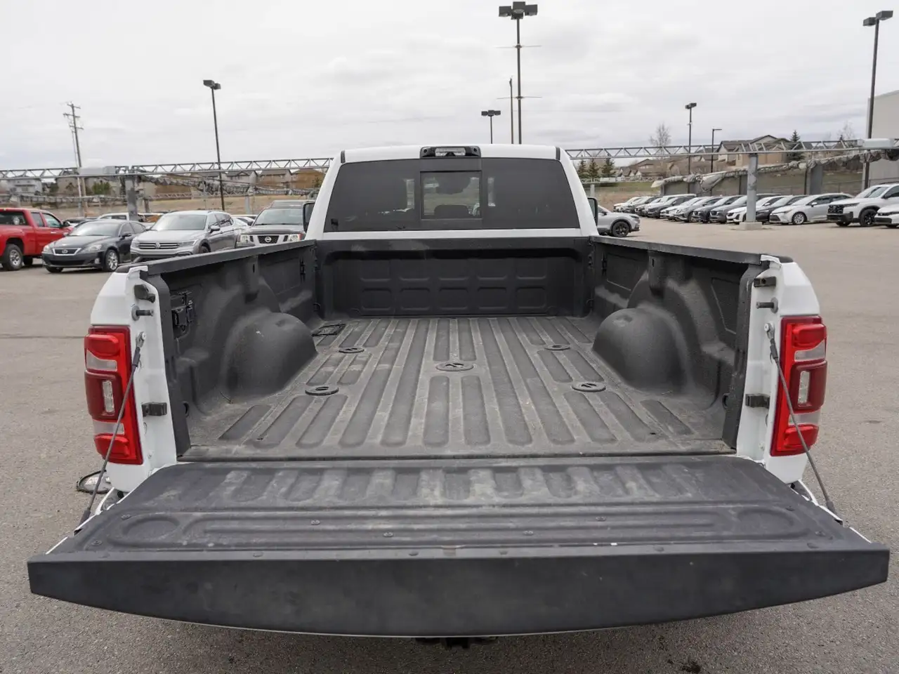 RAM 3500 снимка RAM 3500