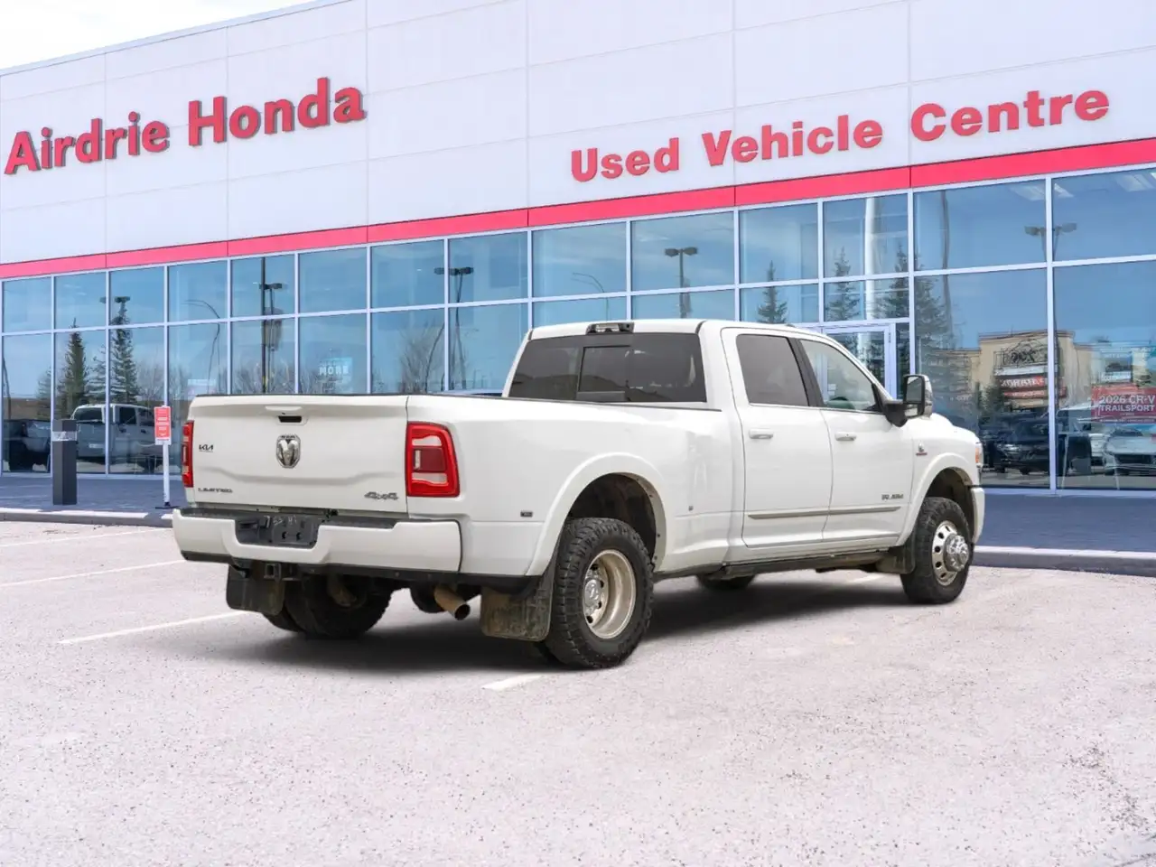 RAM 3500 снимка RAM 3500