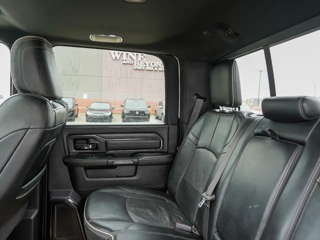 RAM 3500 снимка RAM 3500
