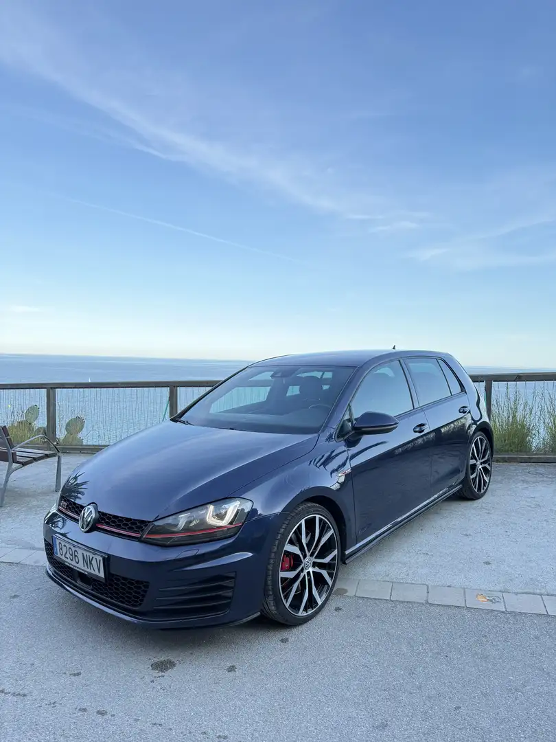 Volkswagen Golf GTI 2.0 TSI Performance 230 - 1