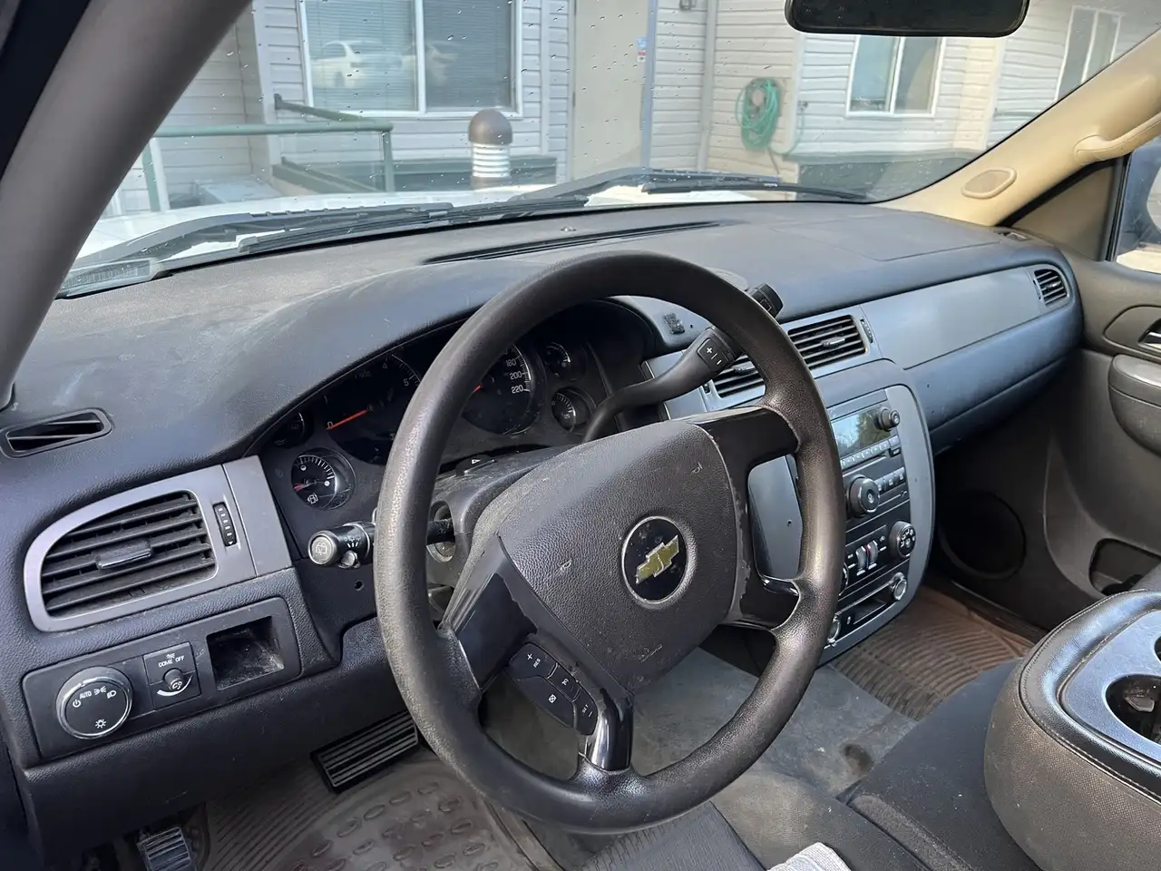 Chevrolet Tahoe снимка Chevrolet Tahoe