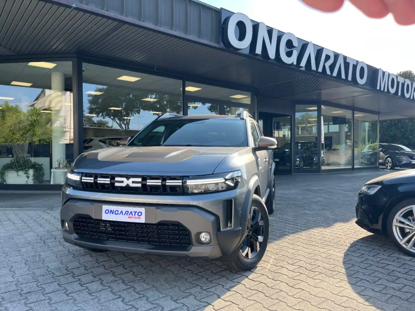 Dacia Duster 1.0 TCe GPL 4x2 Extreme #VARICOLORI Gris - 1