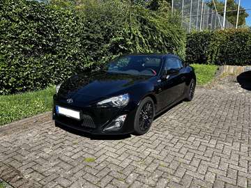 GT86