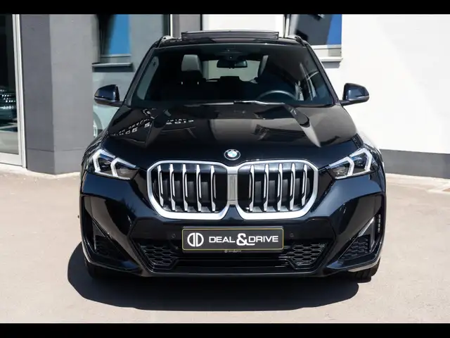 BMW X1 view 5