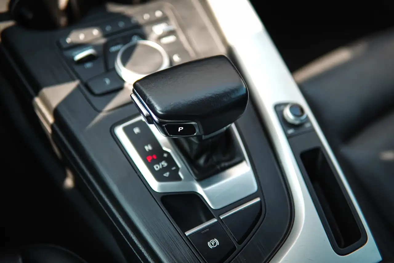 Audi A4 снимка Audi A4