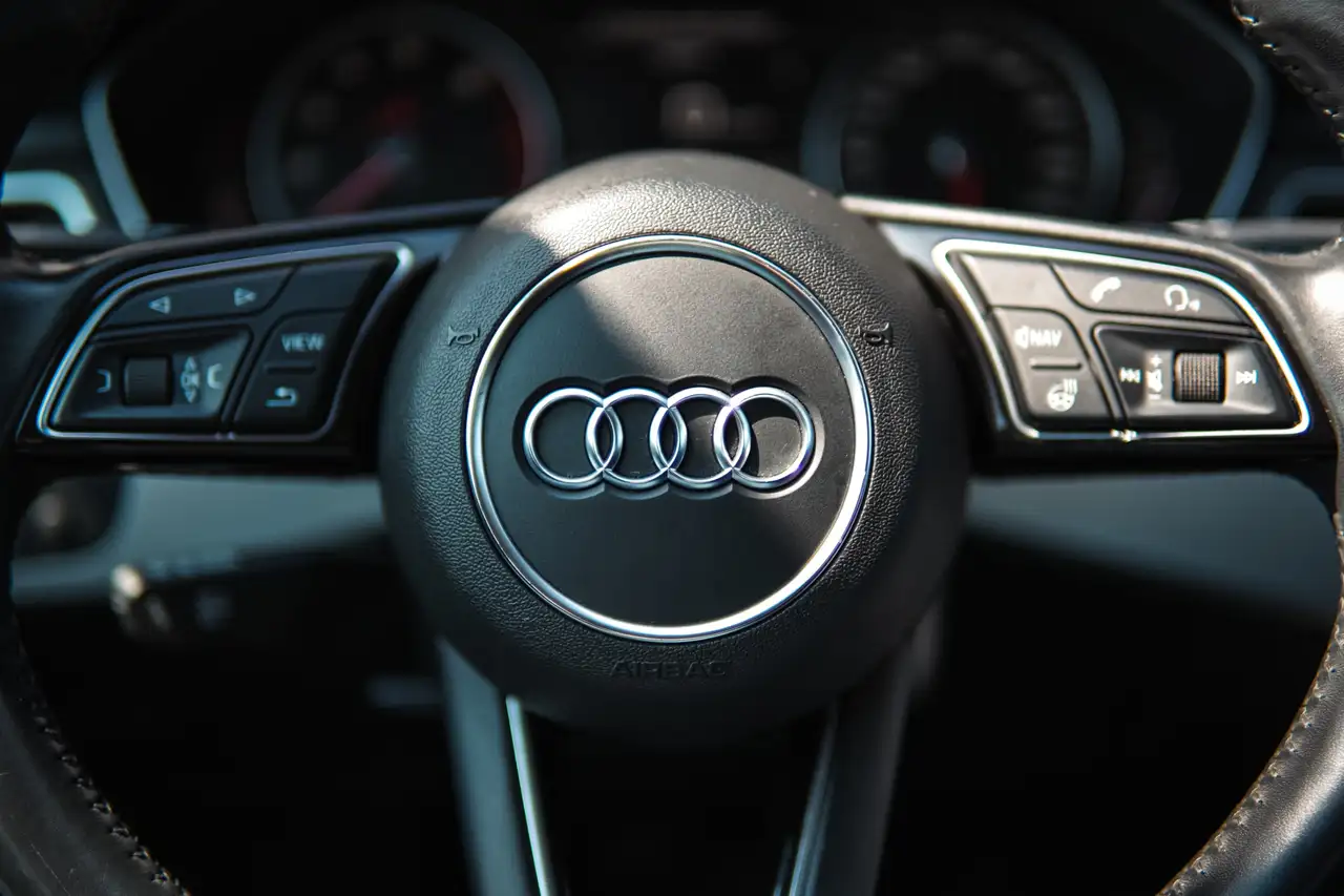 Audi A4 снимка Audi A4