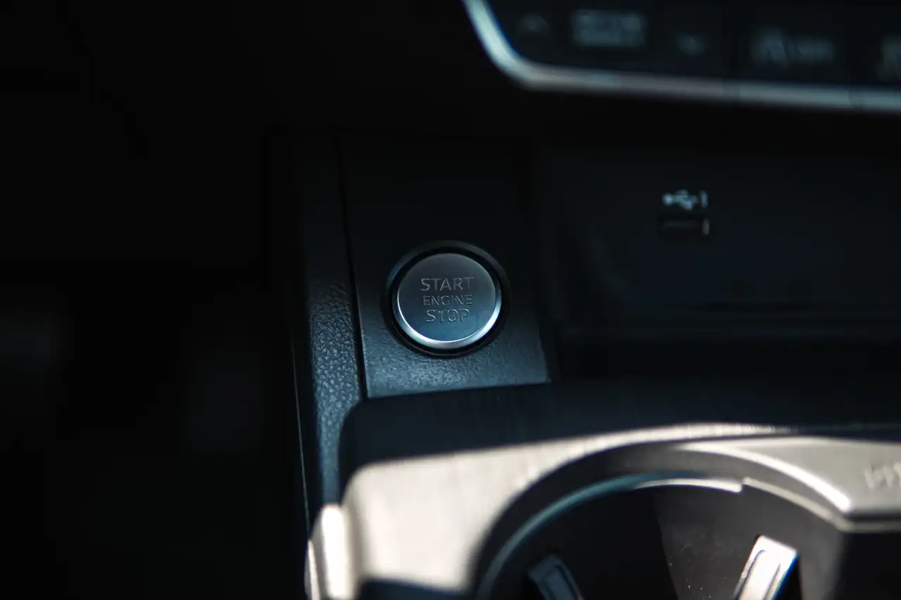 Audi A4 снимка Audi A4