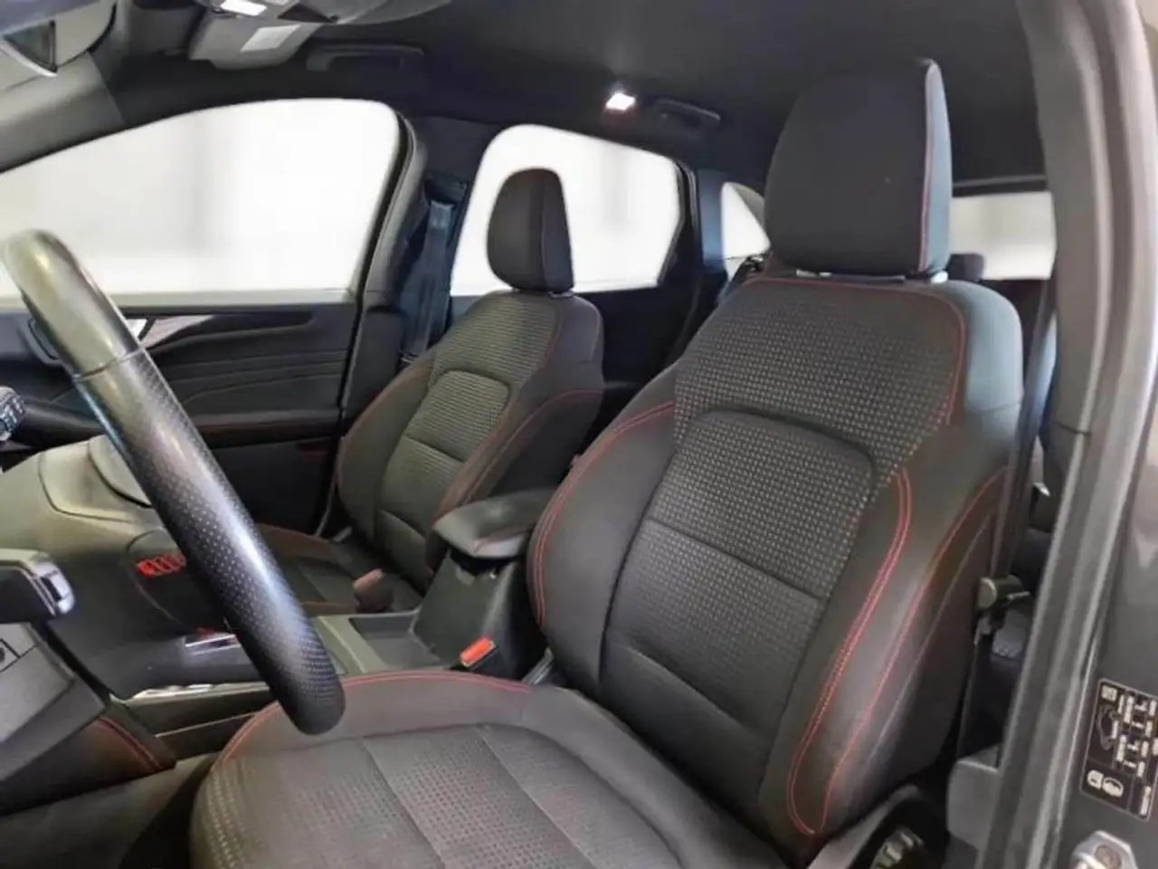 Ford Kuga 2.5 BENZINA FHEV 152 CV AWD ST-LINE AUT SUV, миниатюра 9