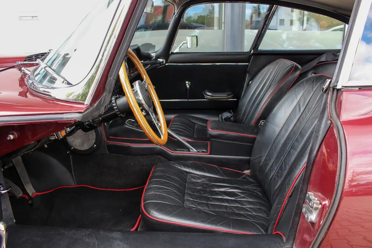 Jaguar E-Type / 4.2, foto 10