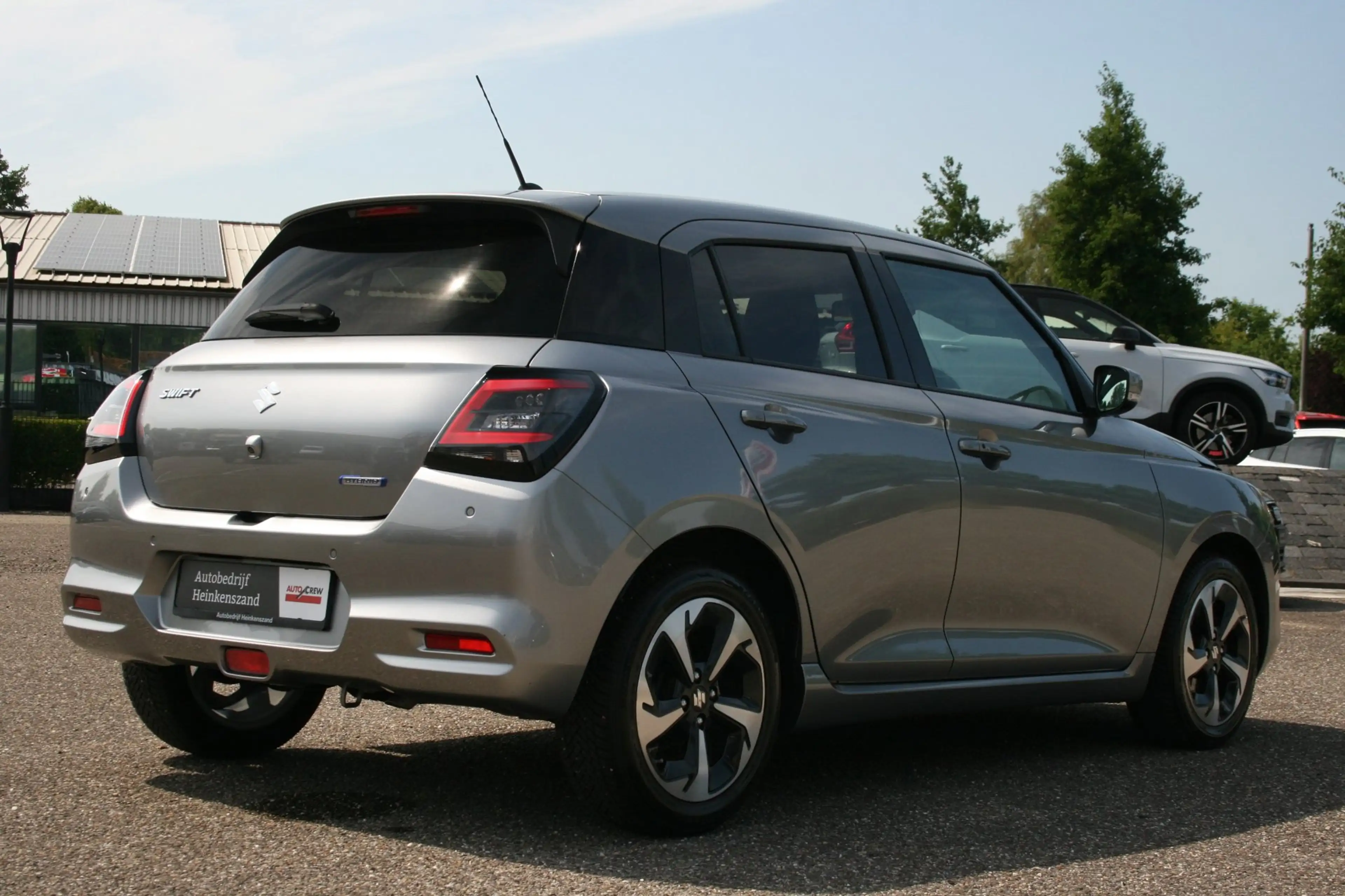 Suzuki Swift 1.2 Style Smart Hybrid — photo 5