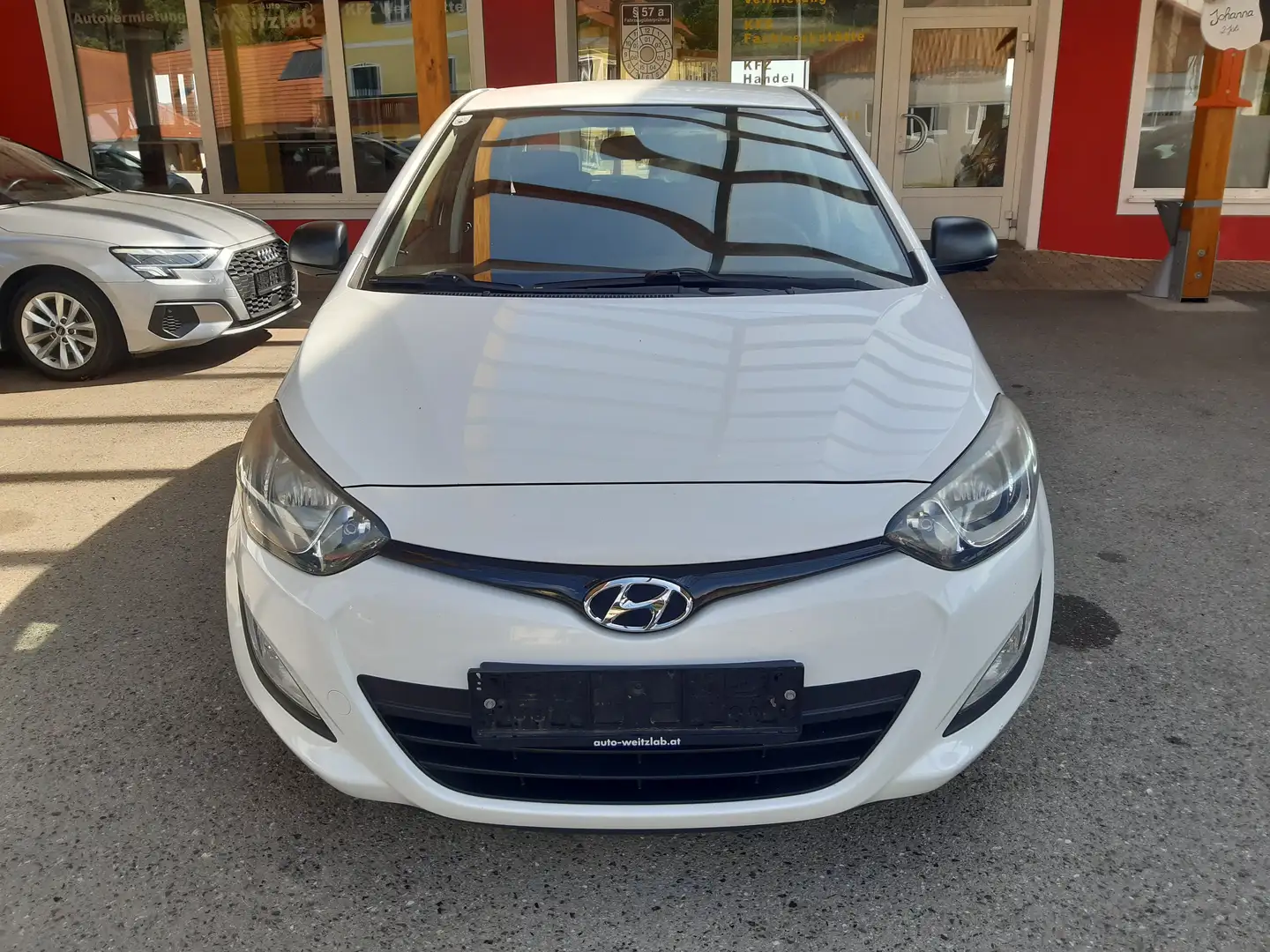 Hyundai i20 1,25 Life Blanco - 2