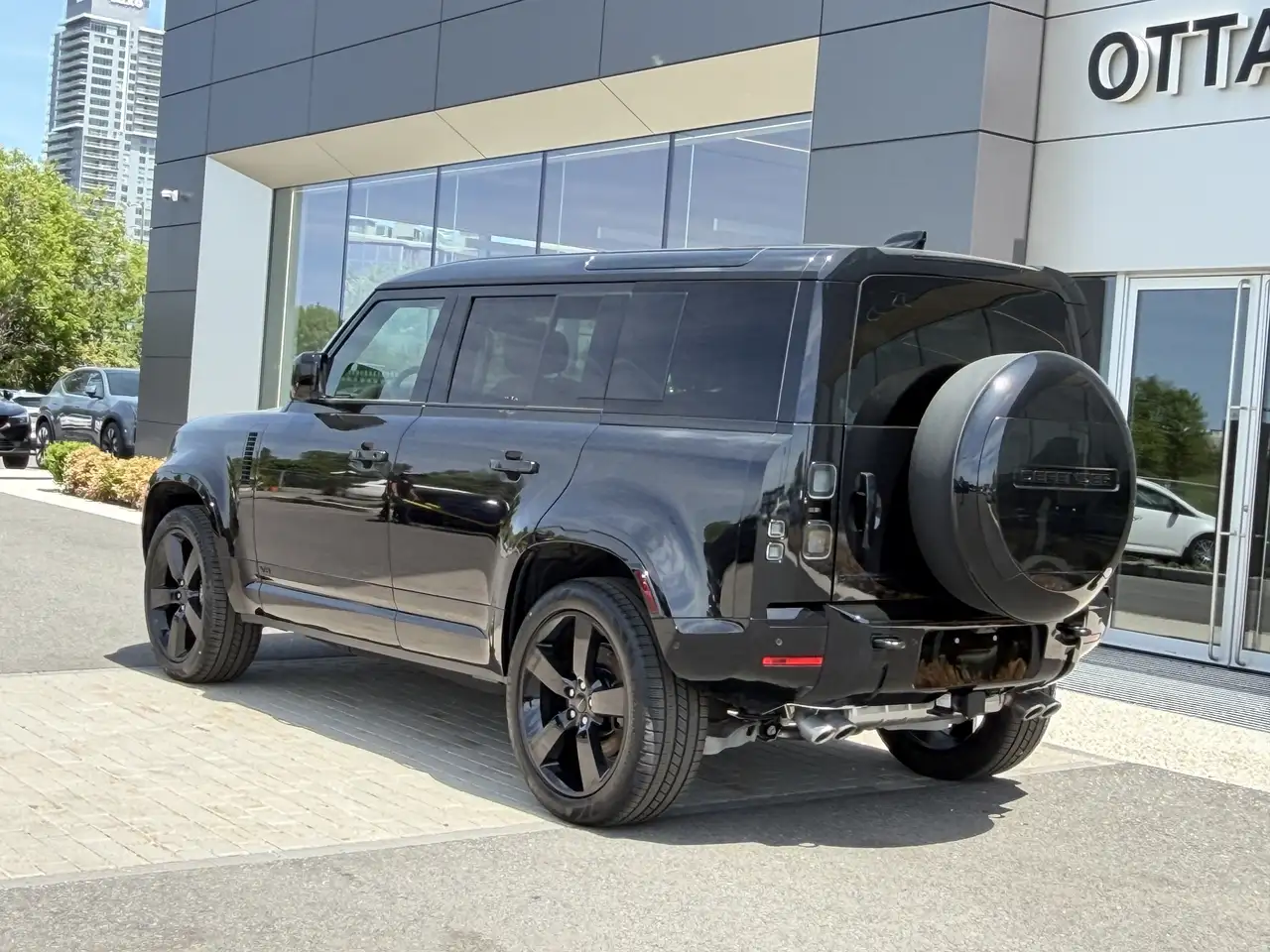 Land Rover Defender снимка Land Rover Defender