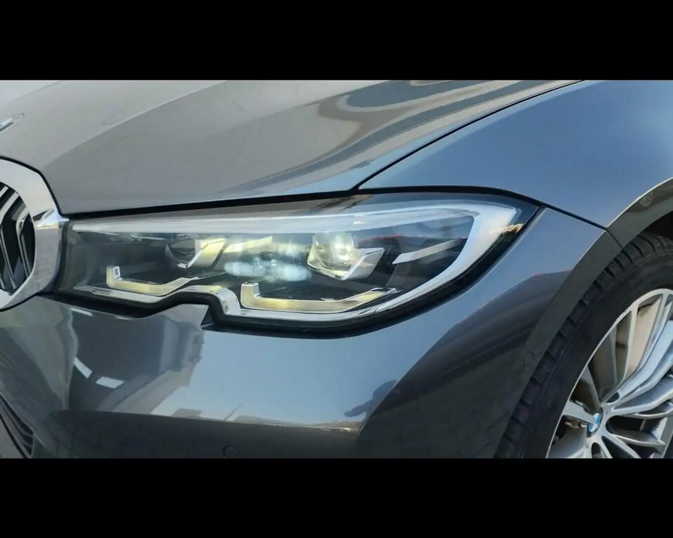 BMW 320 d xdrive Luxury auto Grigio - 2