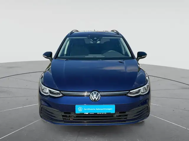 Volkswagen Golf view 2