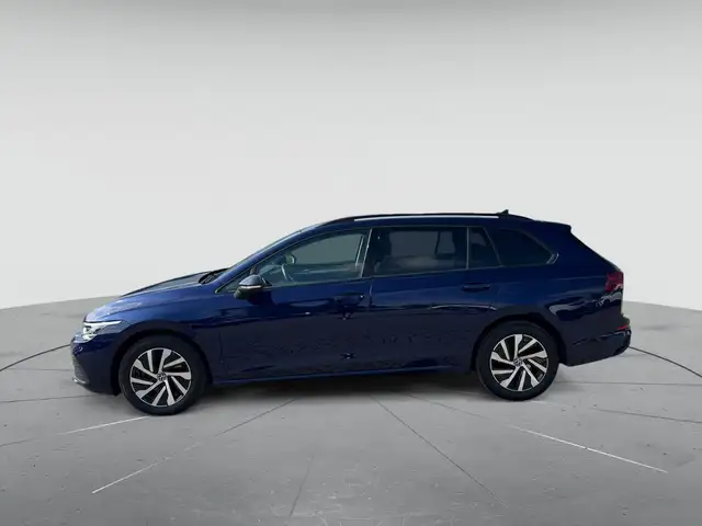 Volkswagen Golf view 6