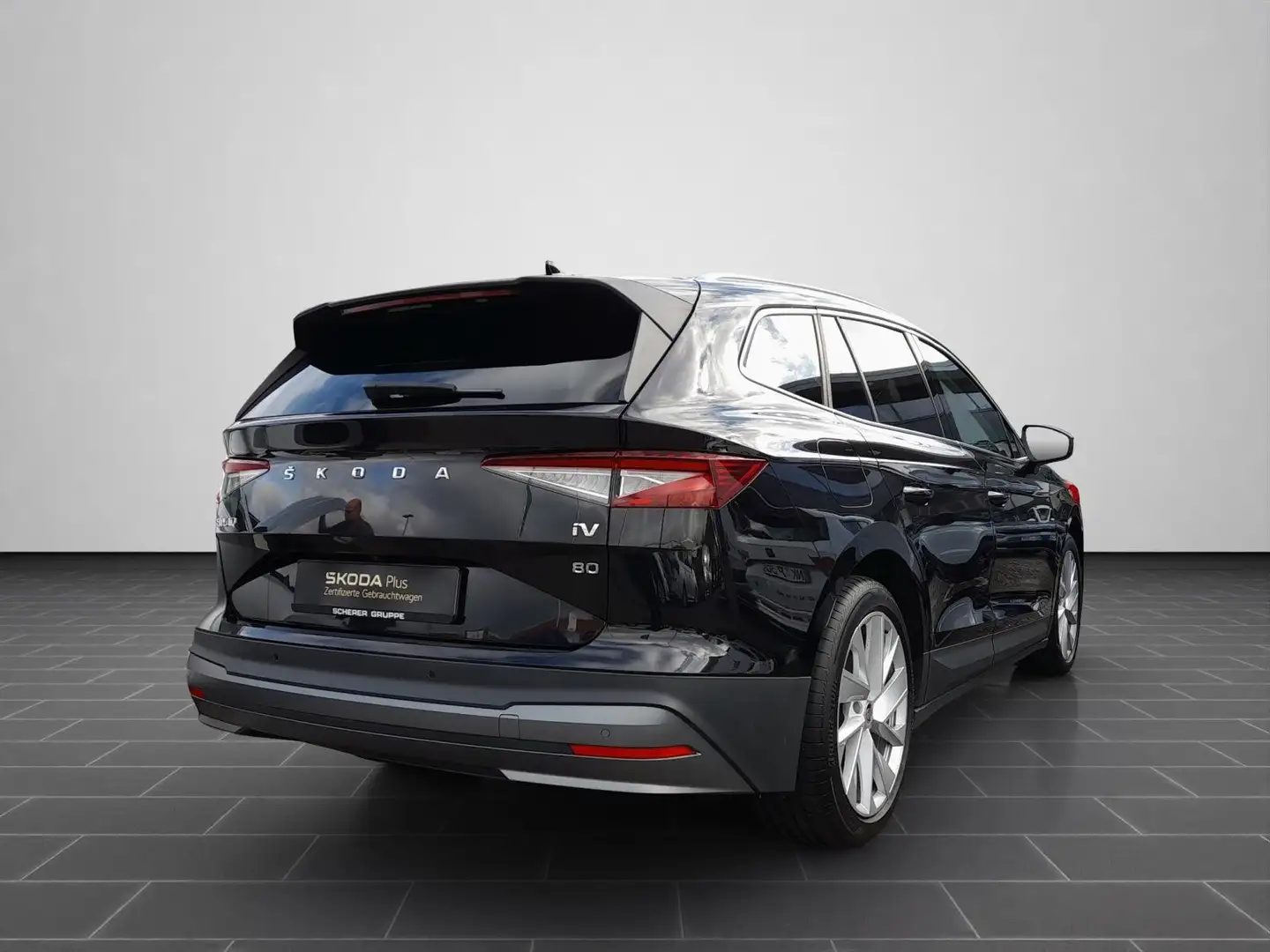 Skoda Enyaq iV 80 Suite 150kW AHK Navi PDC LED 20 Zoll Negro - 2