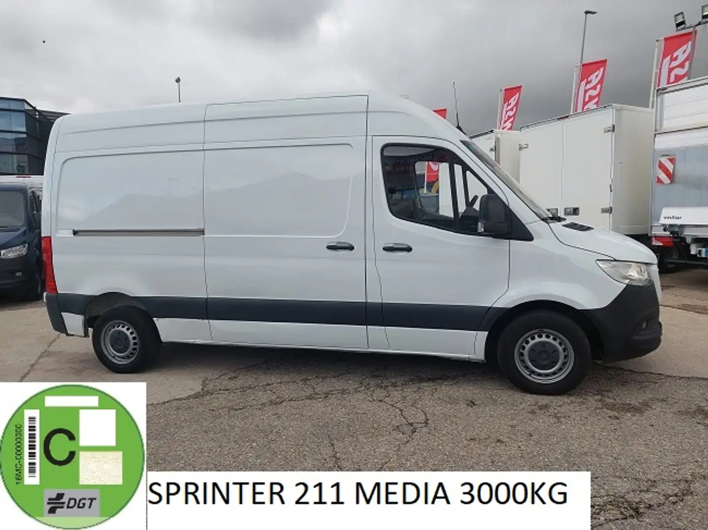 Mercedes-Benz Sprinter Furgón 211CDI Medio T.E. tD Blanco - 1