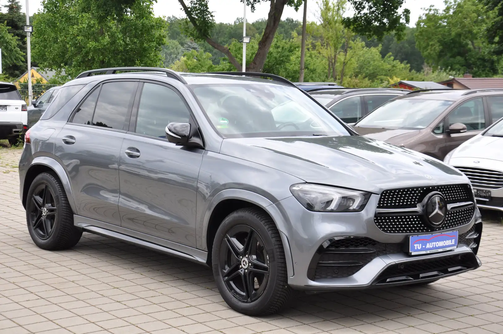 Mercedes-Benz GLE 350 GLE 350 d 4M AMG-NIGHT-AHK-MBLED-HUD-BURM.-360° Grijs - 1