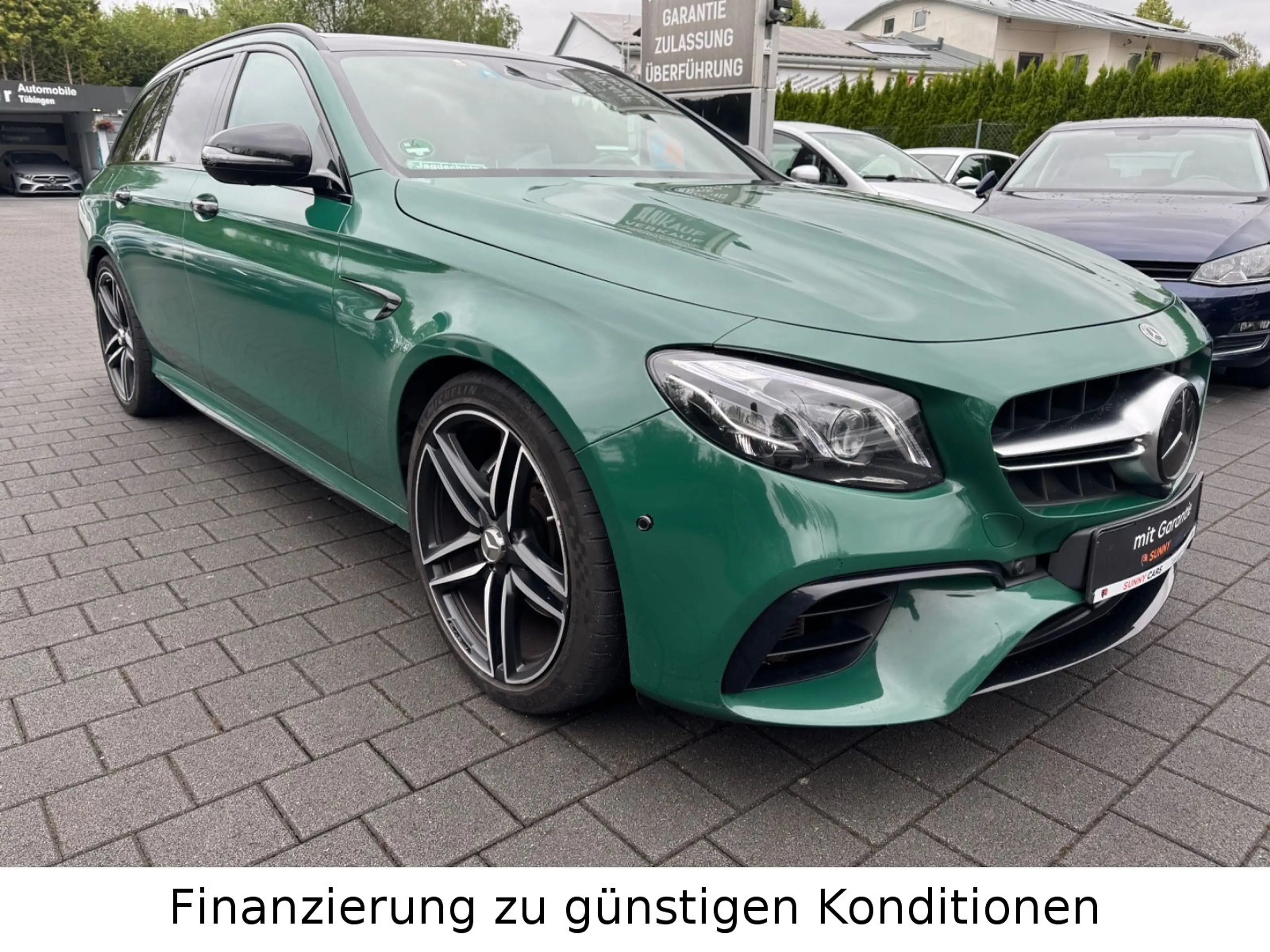 Mercedes-Benz E 63 AMG 4Matic T-Modell *PANO*HEAD-UP*360°* — photo 4