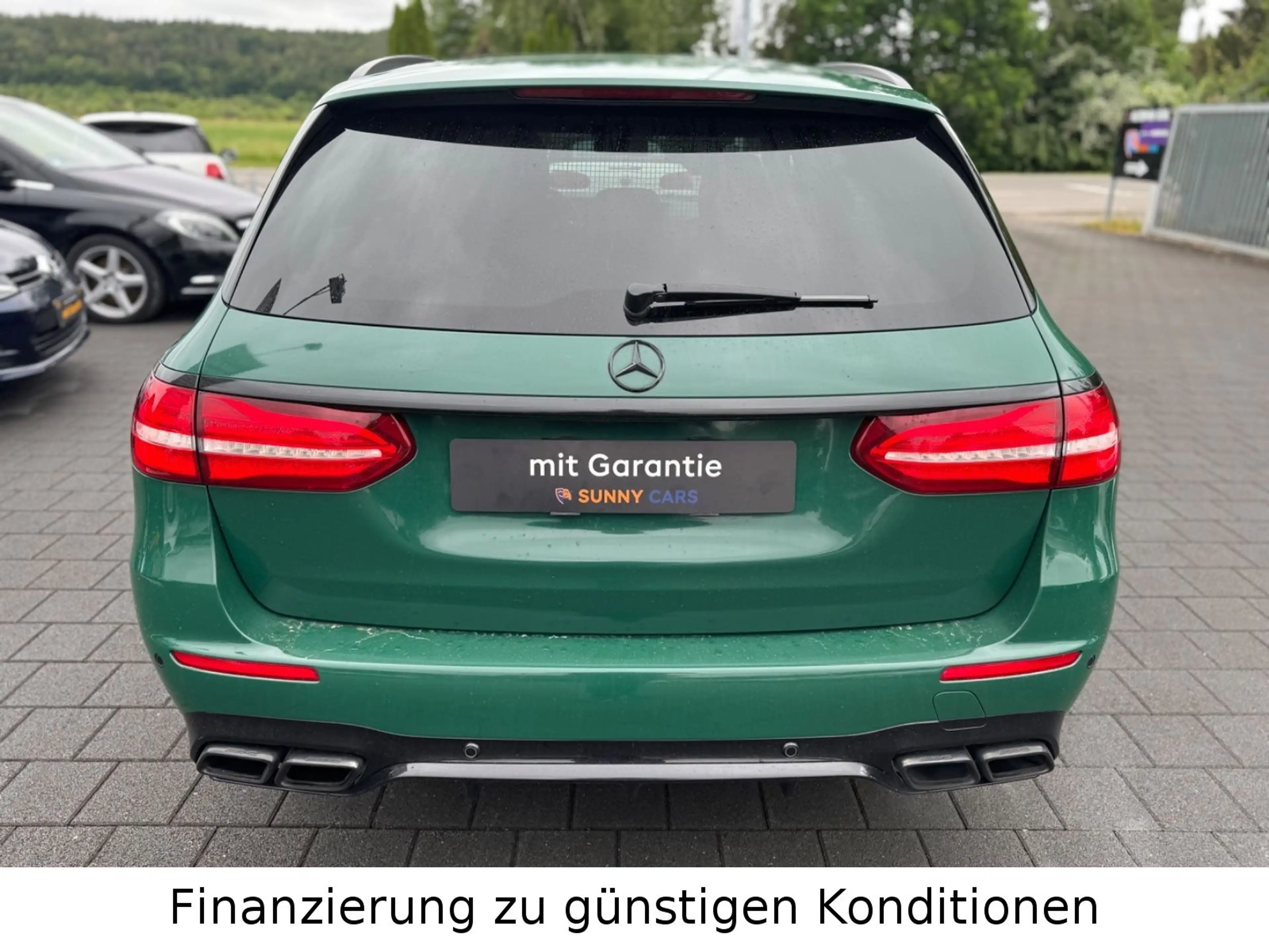Mercedes-Benz E 63 AMG 4Matic T-Modell *PANO*HEAD-UP*360°* — photo 8