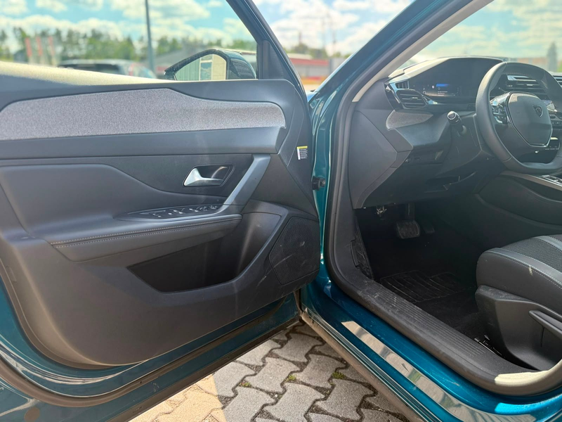 Peugeot 408 Allure Hybrid 145PS e-DSC6 *360° KAMERA* — photo 14