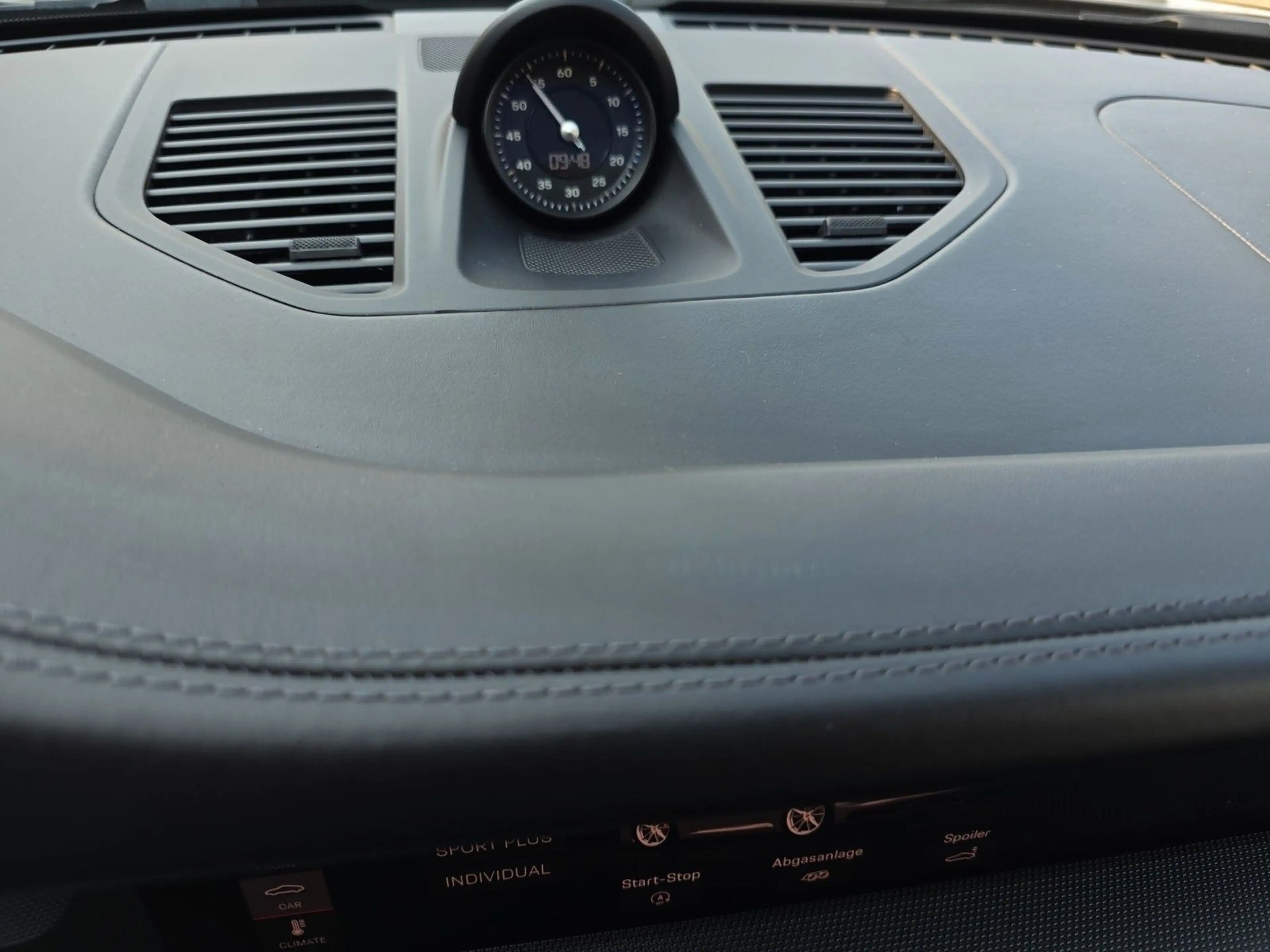 Porsche 911 992 4S Panorama Bose Kamera Sport-Chrono — photo 14