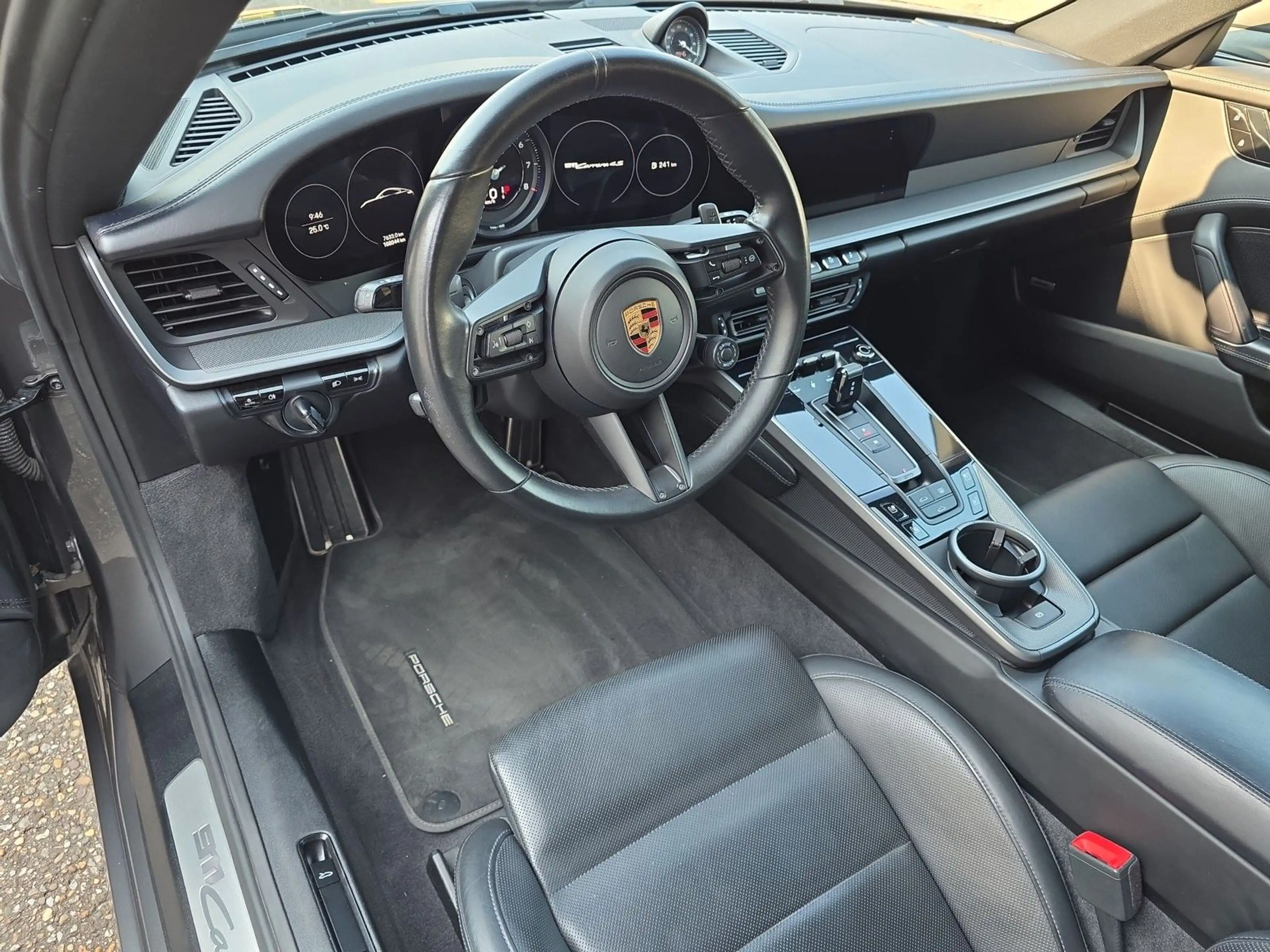 Porsche 911 992 4S Panorama Bose Kamera Sport-Chrono — photo 11