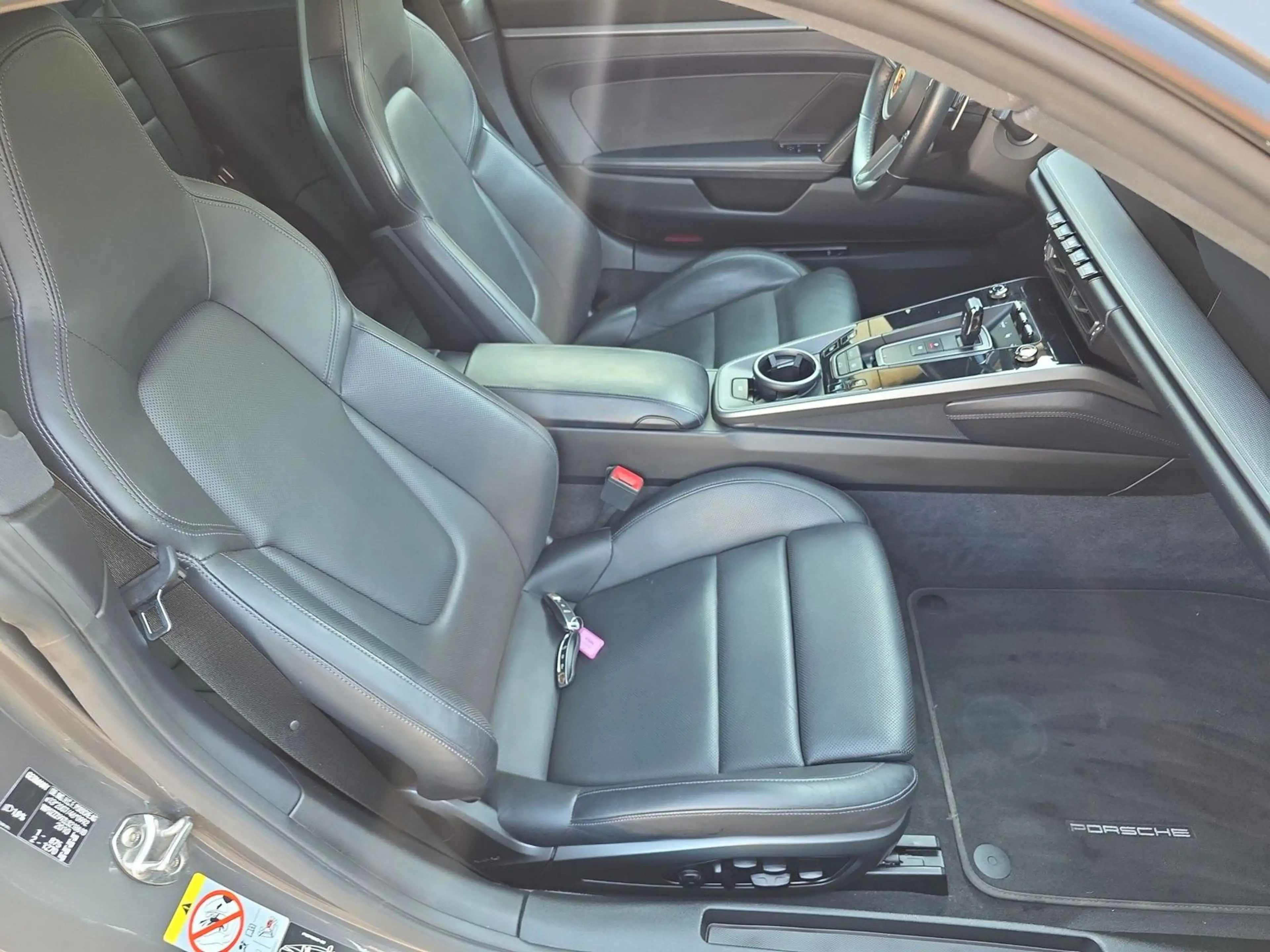 Porsche 911 992 4S Panorama Bose Kamera Sport-Chrono — photo 9