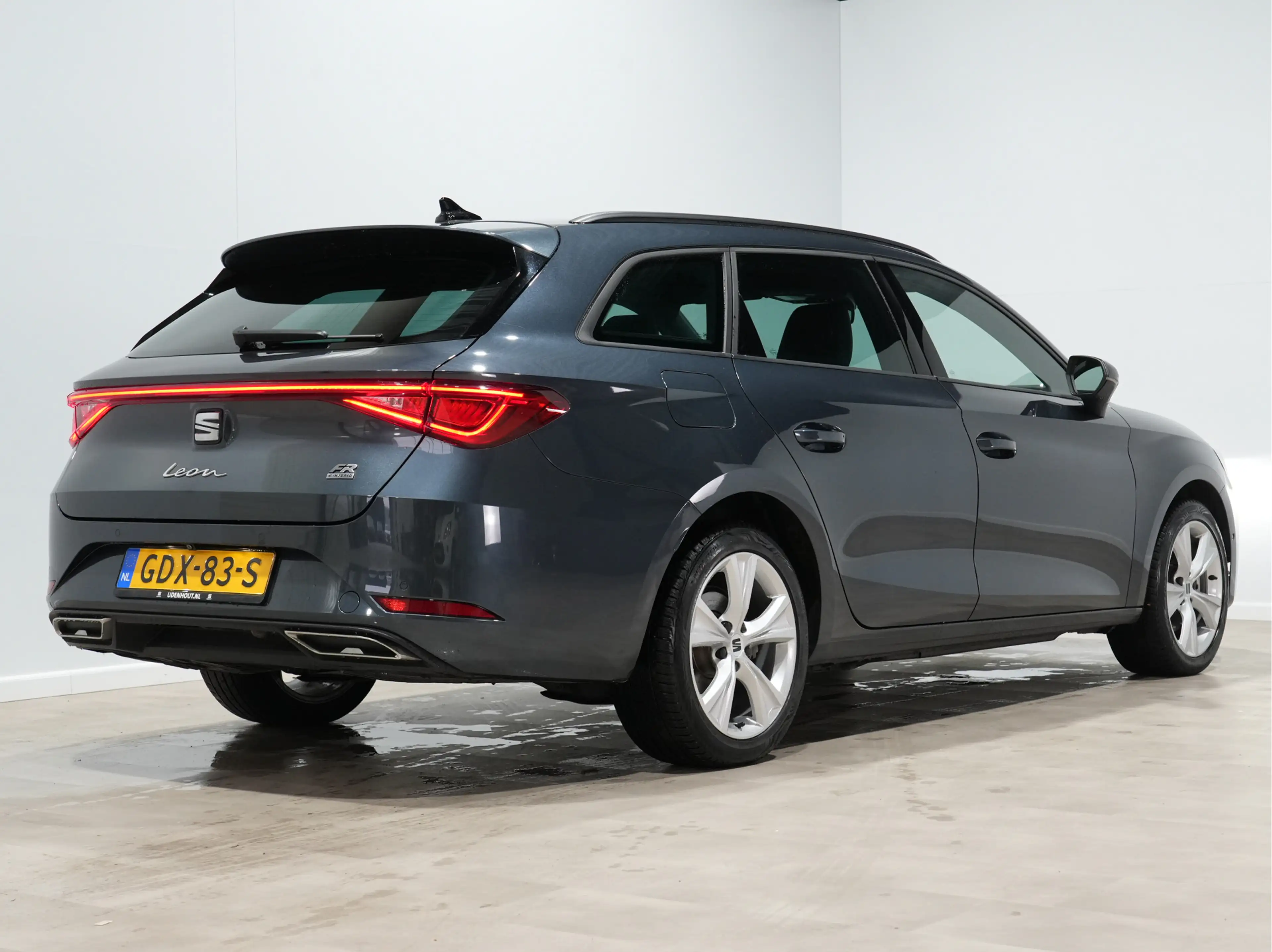 SEAT Leon e-Hybrid Sportstourer 1.4 204 pk TSI eHybrid PHEV FR Busine — photo 8
