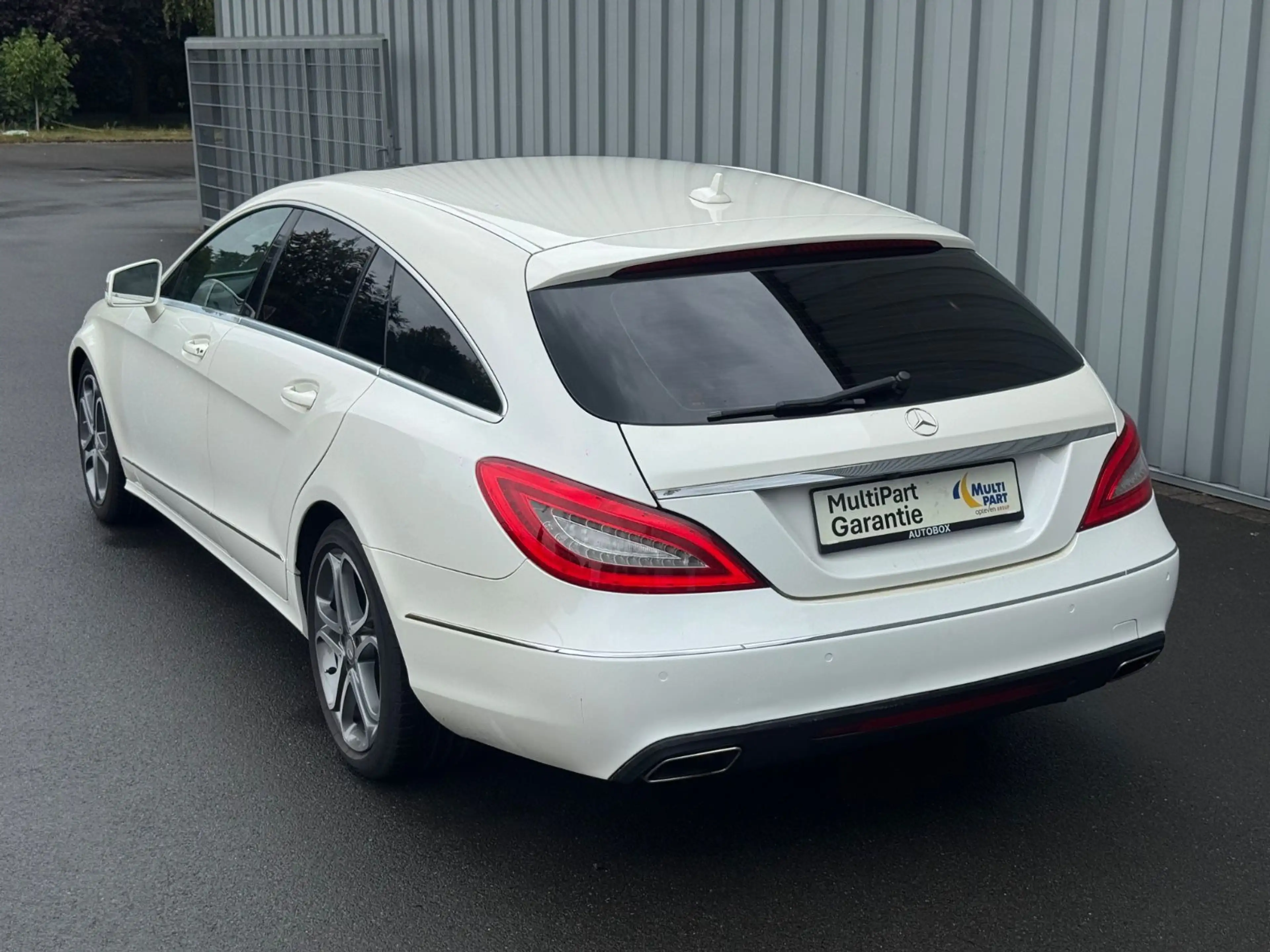 Mercedes-Benz CLS CLS 250 SB*HARMAN*MEMORY*AHK*SHZ*S-KLIMA*ACC* — photo 4
