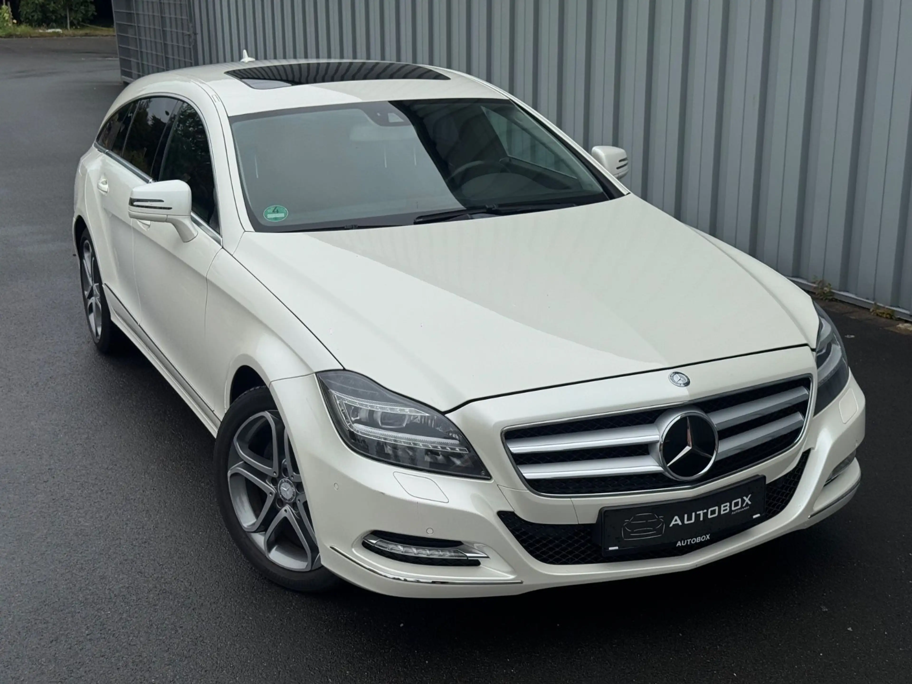 Mercedes-Benz CLS CLS 250 SB*HARMAN*MEMORY*AHK*SHZ*S-KLIMA*ACC*