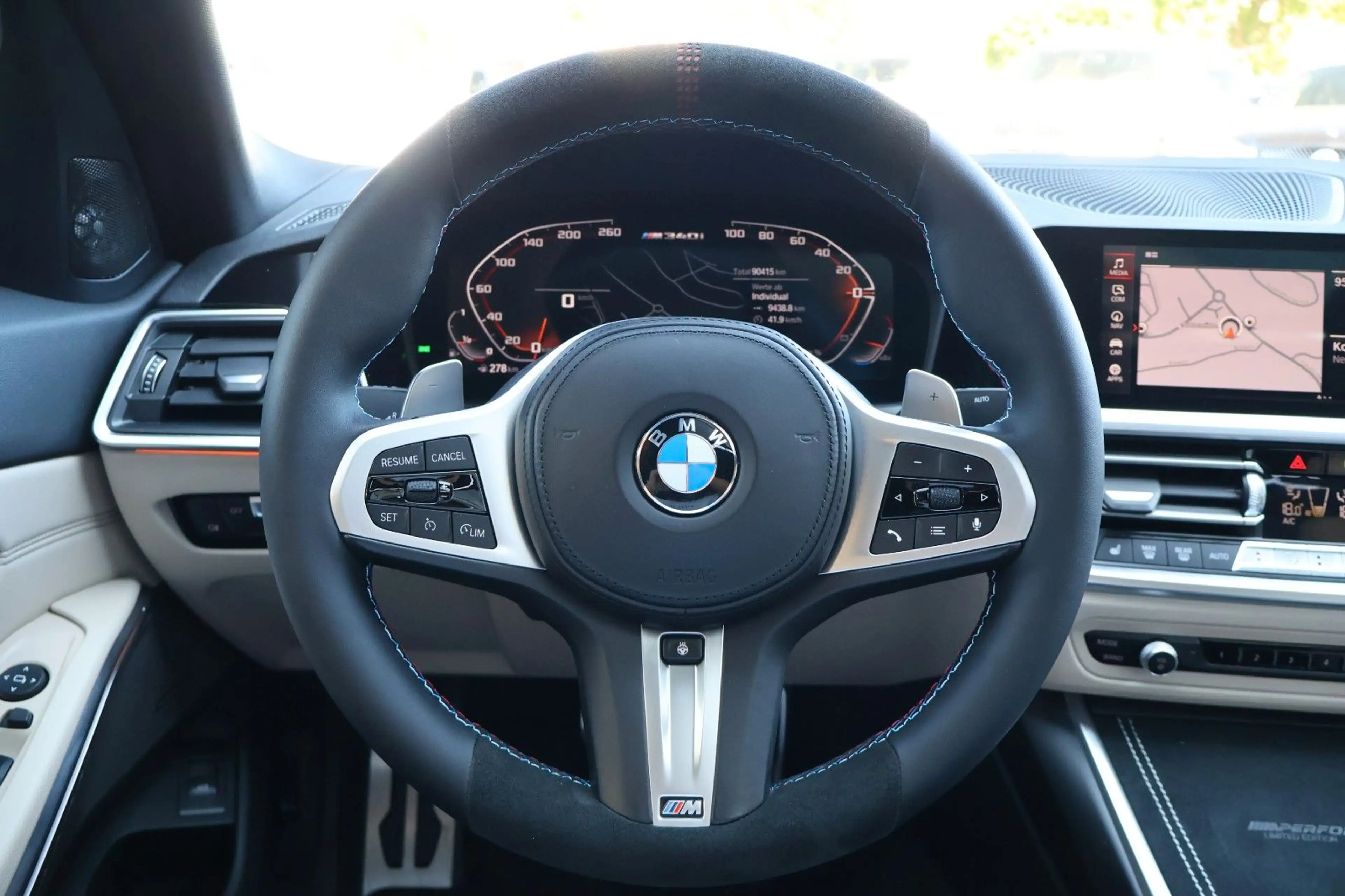 BMW 340 /HUD/H&K/TOTW/CARPLAY/FERNSTART/20" — photo 15