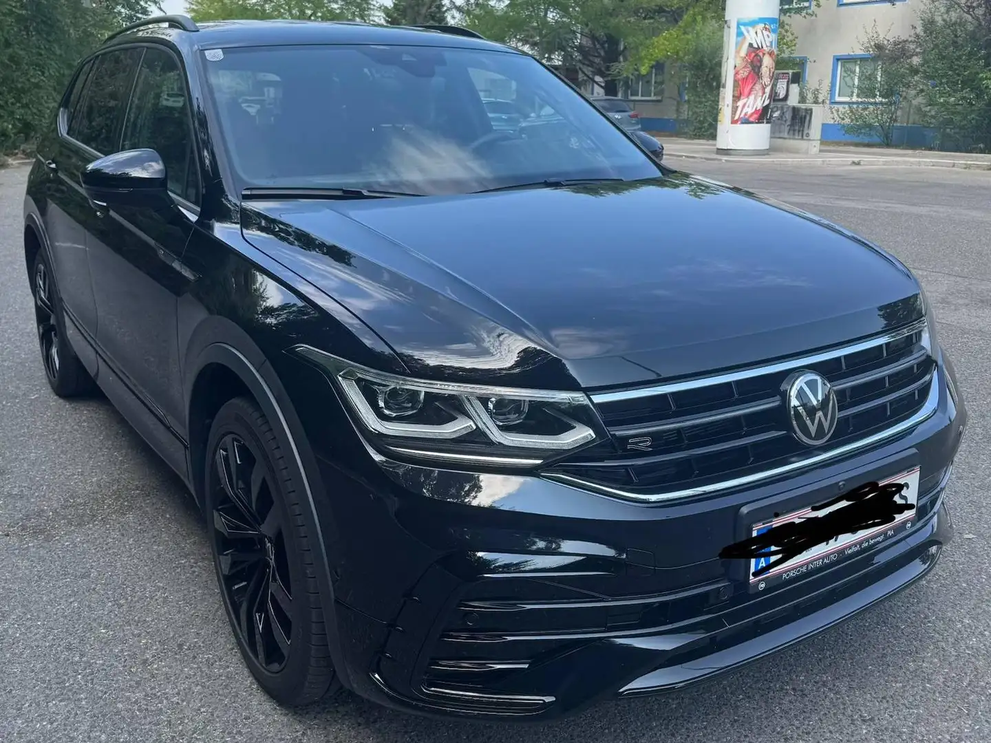 Volkswagen Tiguan Allspace Tiguan 2,0 TDI SCR DSG 4Motion Allspace R-Line R-Line Schwarz - 1