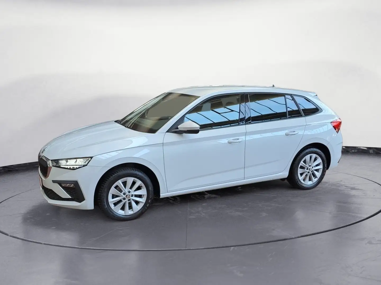 Skoda Scala SCALA 1.0 TSI DSG SELECTION *TEMPOMAT*NAVI*KAMER Wit - 2