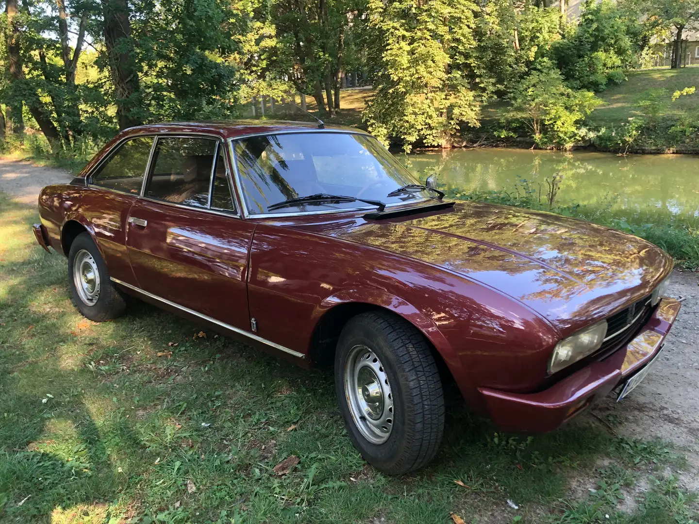 Peugeot 504 Coupé Automatique Красный - 1