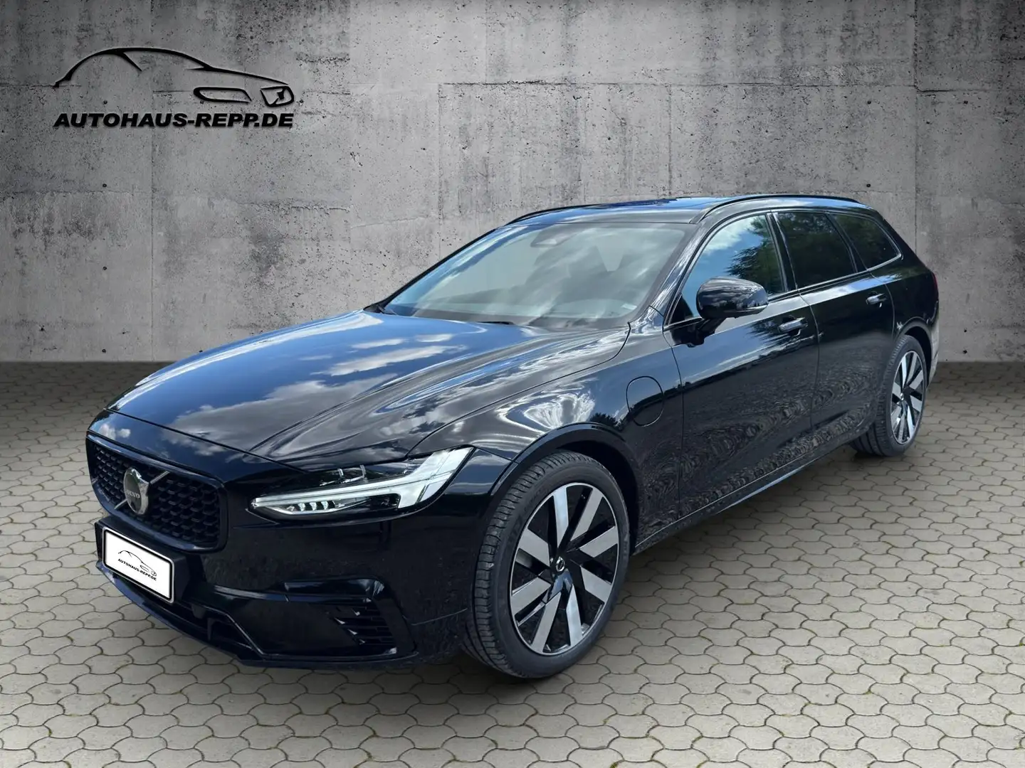 Volvo V90 T8 Plug-In Hybrid Ultra Dark AWD / Recharge Nero - 1