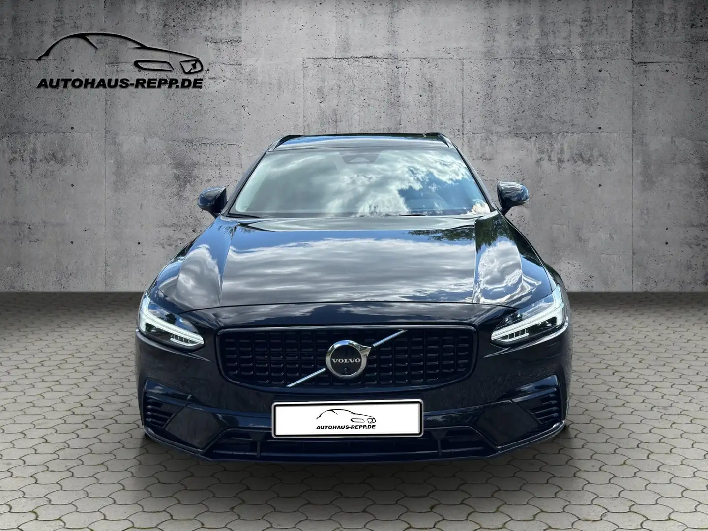 Volvo V90 T8 Plug-In Hybrid Ultra Dark AWD / Recharge Nero - 2