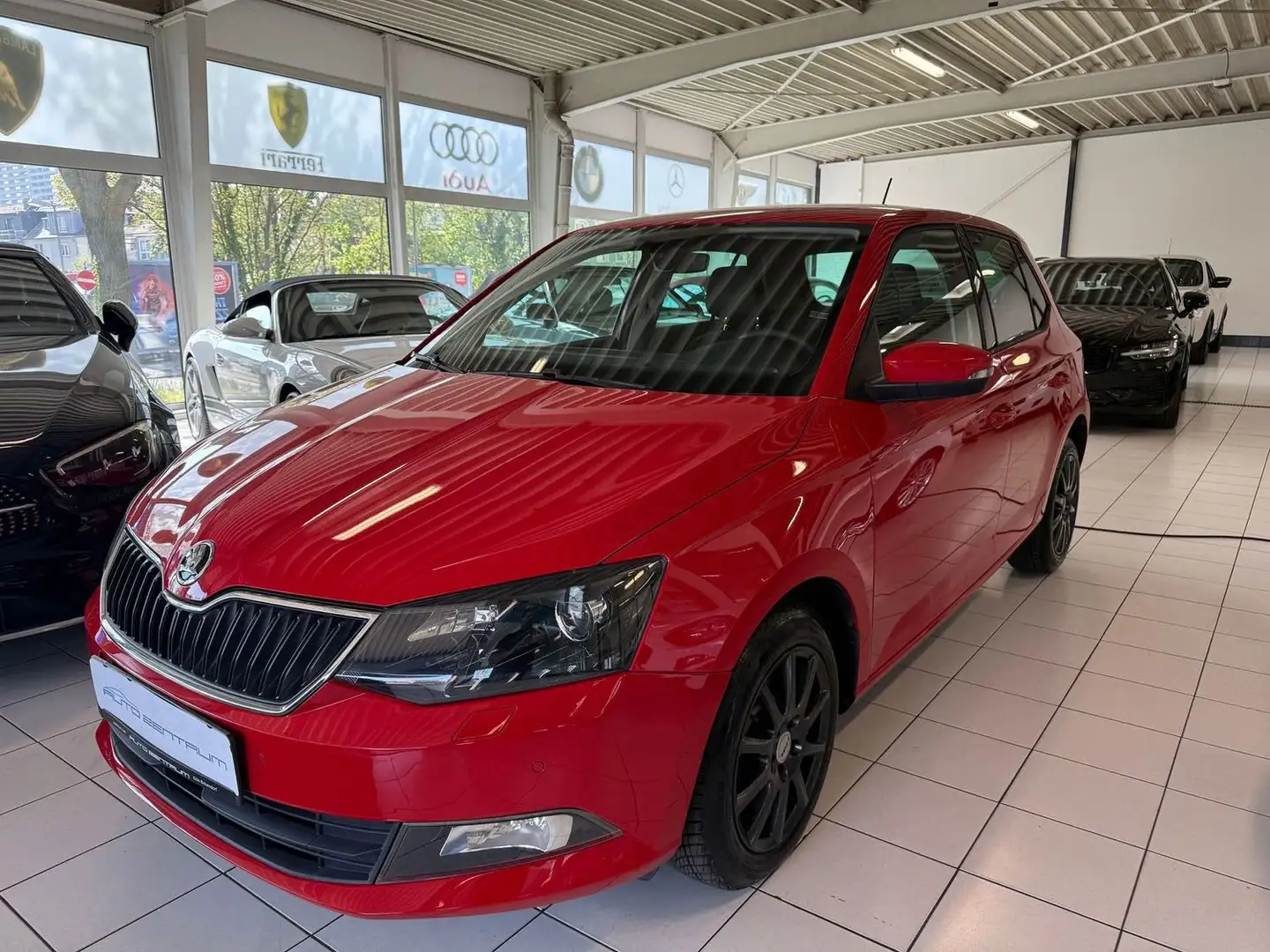 Skoda Fabia Joy/PDC Rot - 1