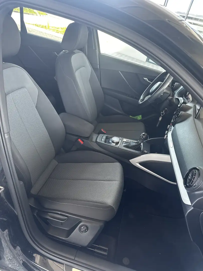 Audi Q2 1.6 TDI S tronic design - 2