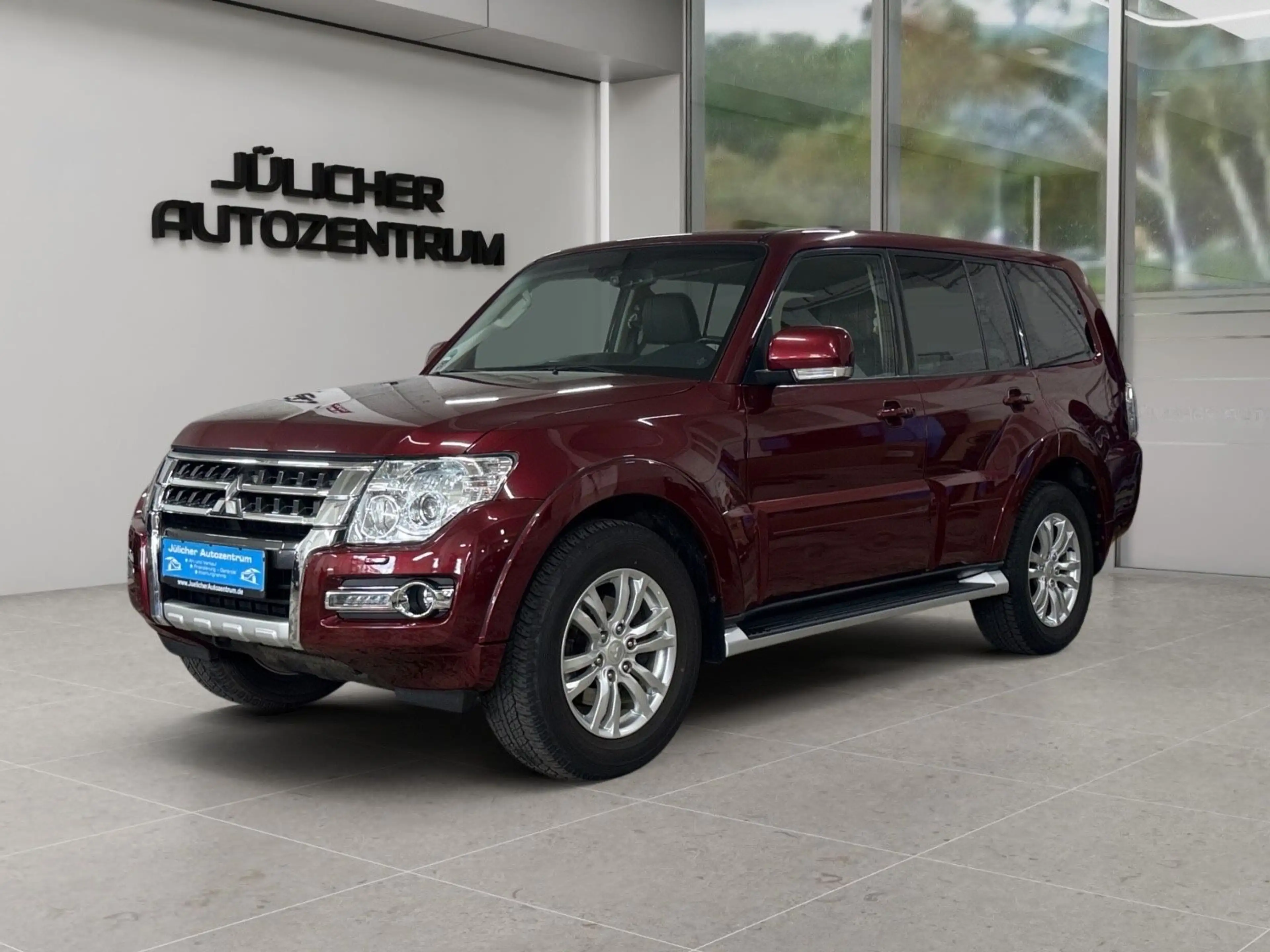 Mitsubishi Pajero 3,2 DI-D 4WD Automatik, 2.Hand, 7-Sitzer