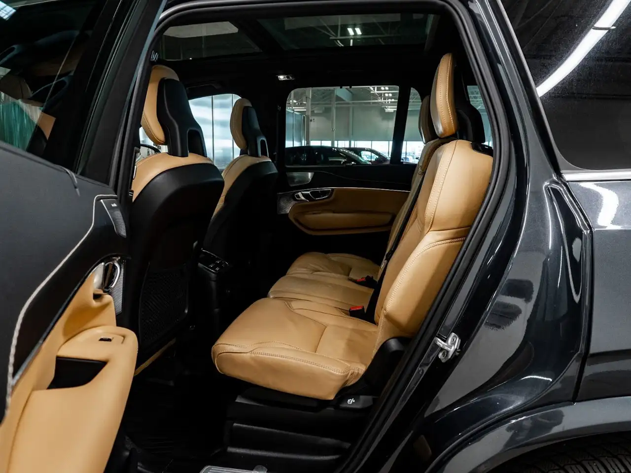 Volvo XC90 снимка Volvo XC90