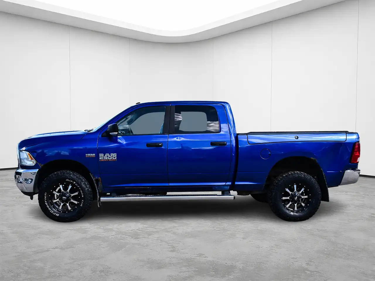 RAM 2500 снимка RAM 2500