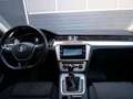 Volkswagen Passat Weiß - thumbnail 2
