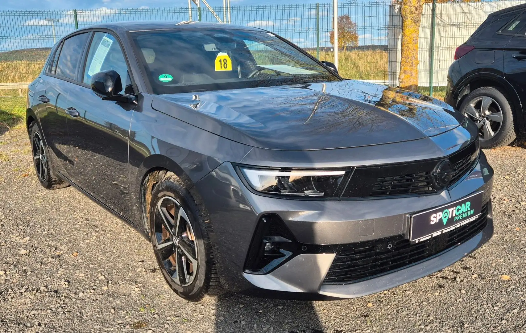 Opel Astra GS PDC Kamera Winterpaket Navi Grau - 1