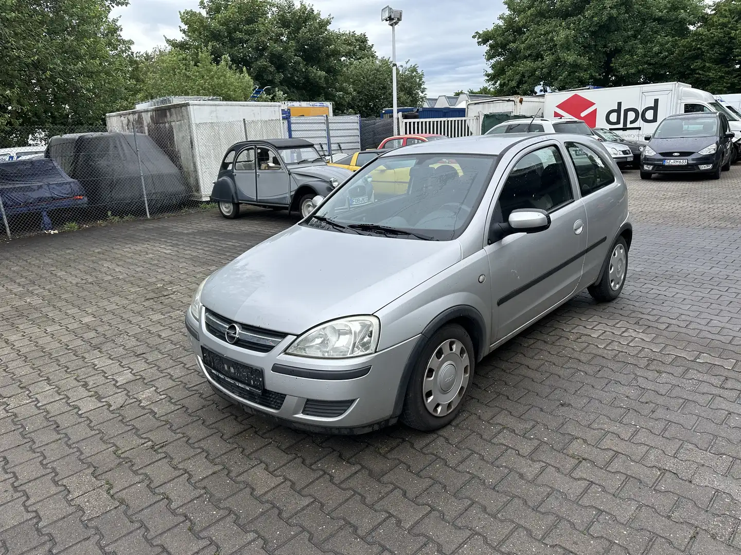 Opel Corsa Basis - 1