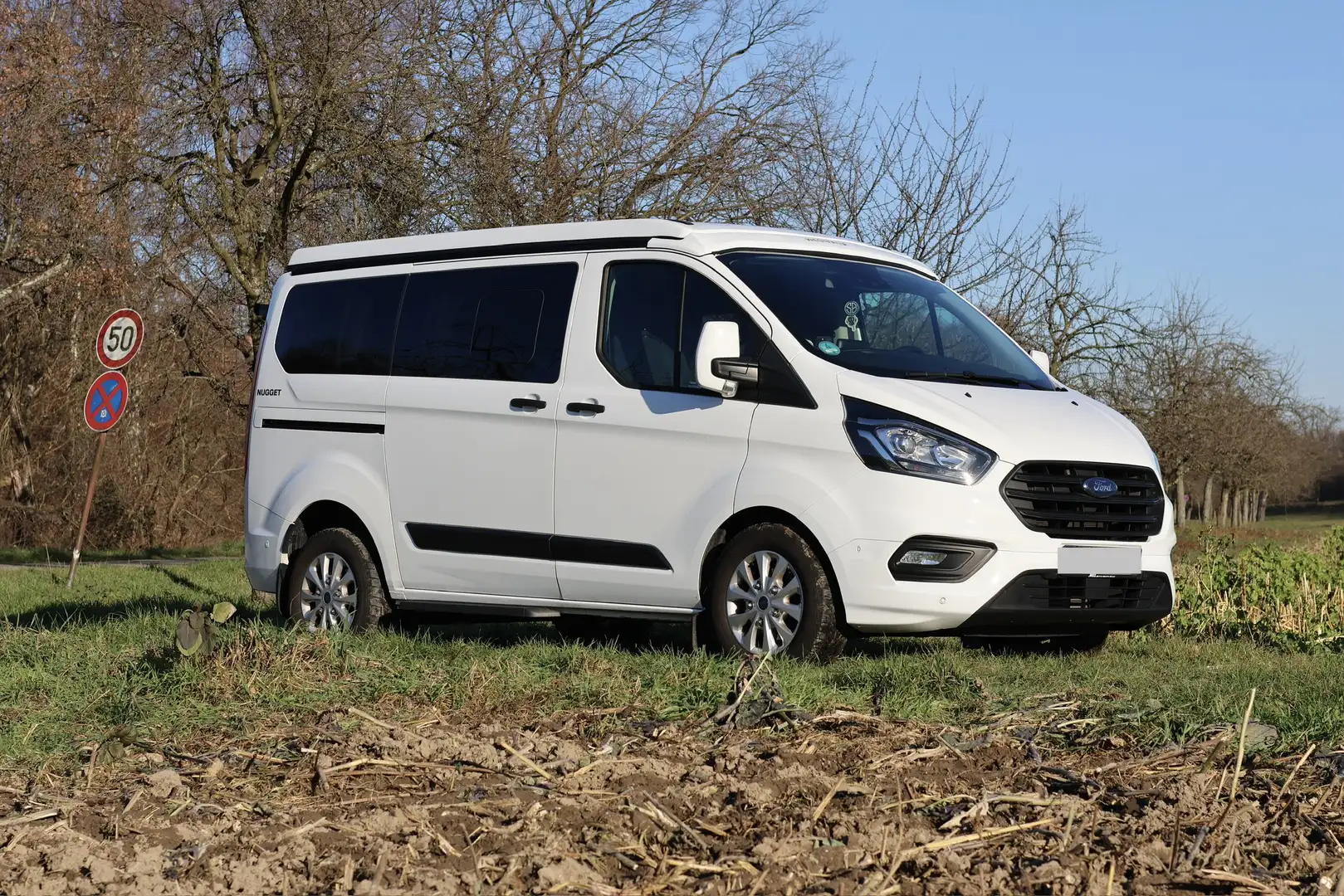 Ford Nugget Weiß - 2