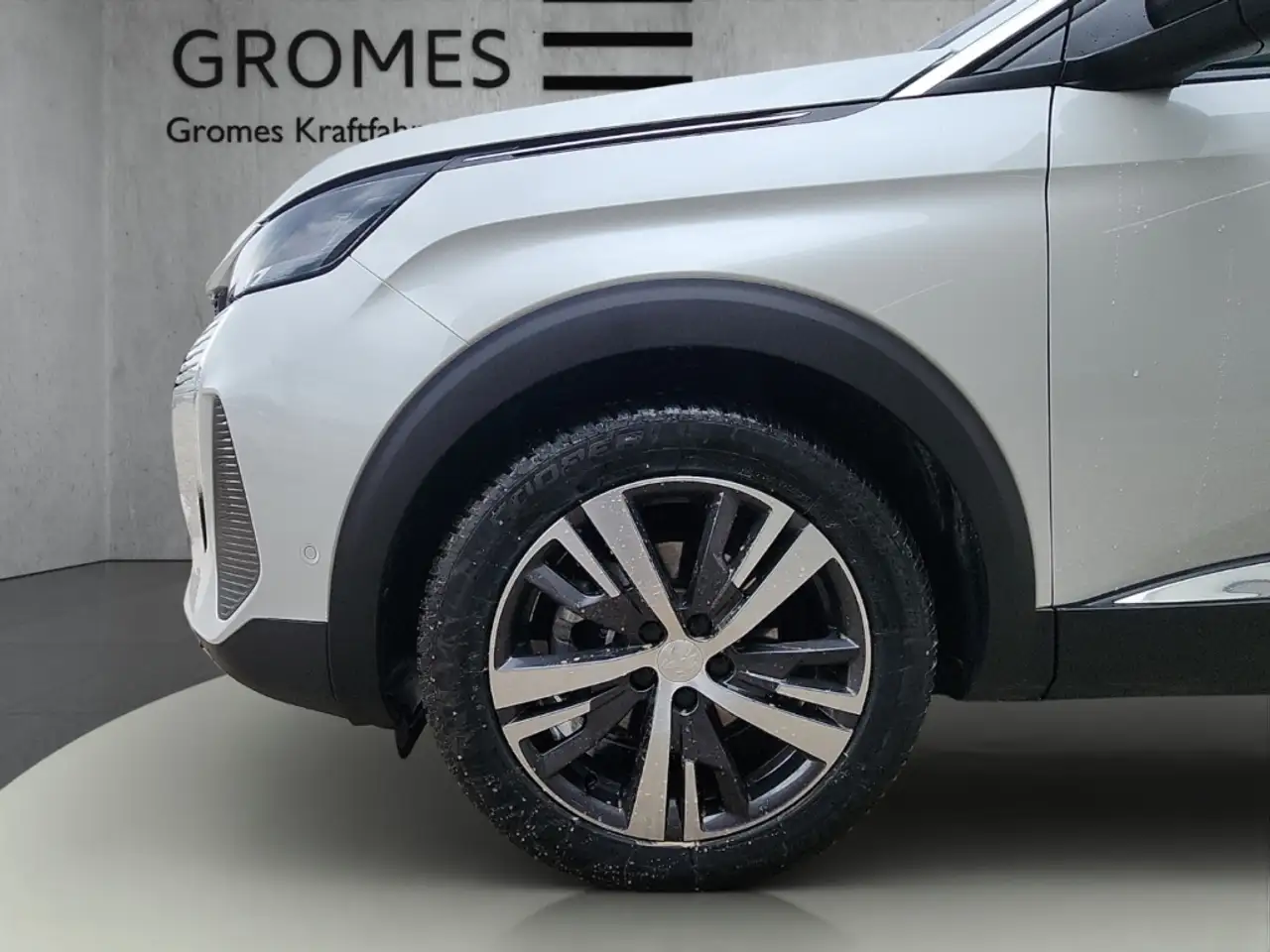 Peugeot 5008 Hybrid Allure Pack 136 e-DSC6 7-Sitzer SHZ Navi Di, миниатюра 11