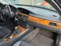 BMW 320 Baureihe 3 Lim. 320i Noir - thumbnail 18
